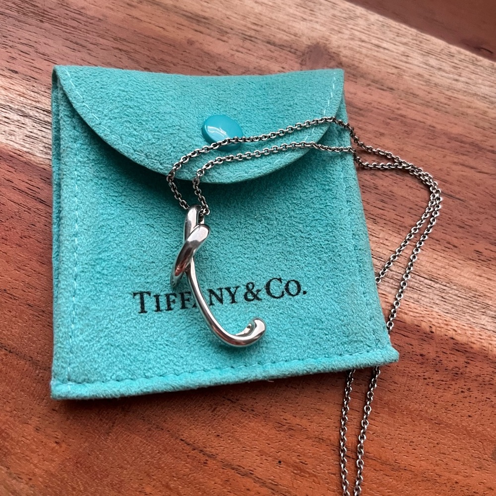 Tiffany & Co. Elsa Peretti Initial T Necklace